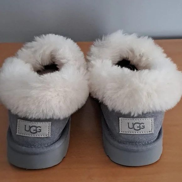 NWOT UGG Nita Slippers - Picture 8 of 9